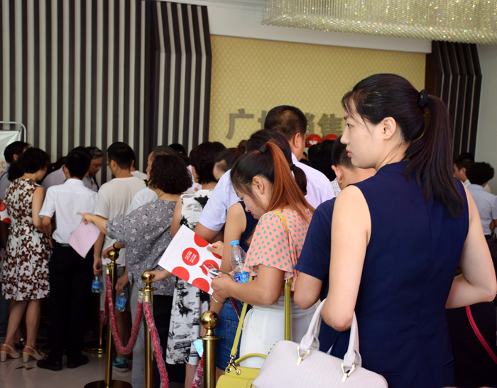 喜報！捷報！一經(jīng)推出即成隴南商業(yè)傳奇！