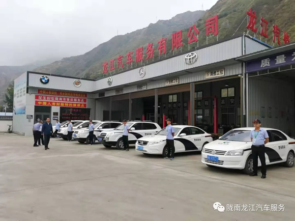 金錘鈑金，銀槍噴漆！龍江汽修值得信賴！