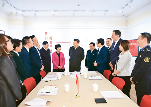 習近平：堅持、完善和發(fā)展中國特色社會主義國家制度 與法律制度